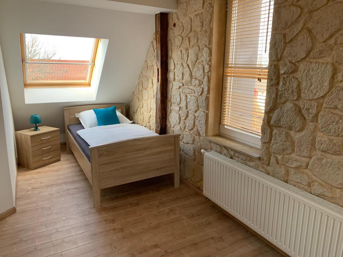 Sam - Gasthaus.md Homestay Magdeburg